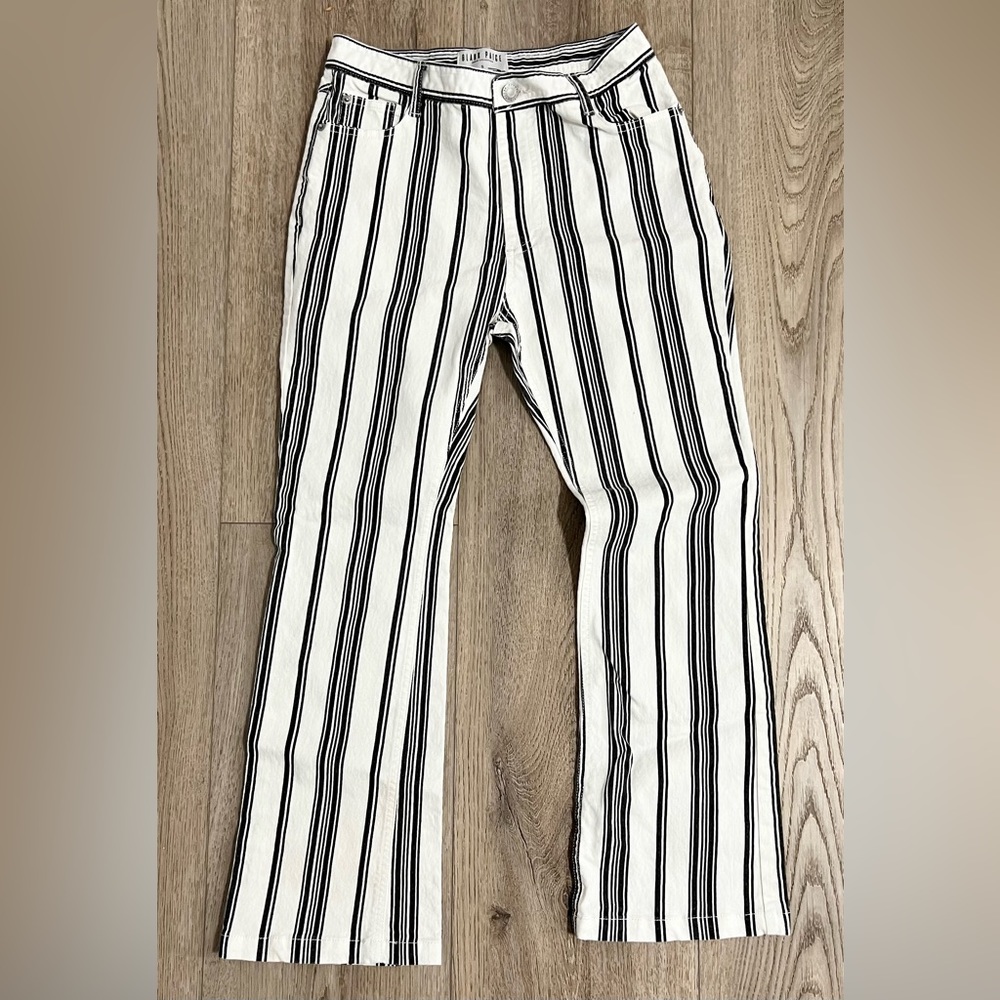 ❤️Blank Paige Striped Cropped Flares